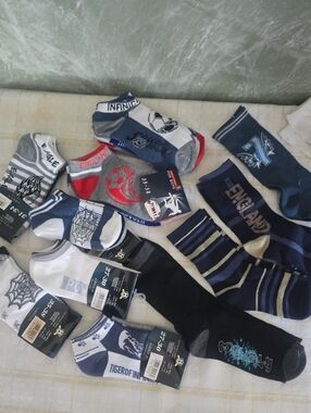Kids Boys Assorted Athletic Socks - Multipack, 26 Pairs New